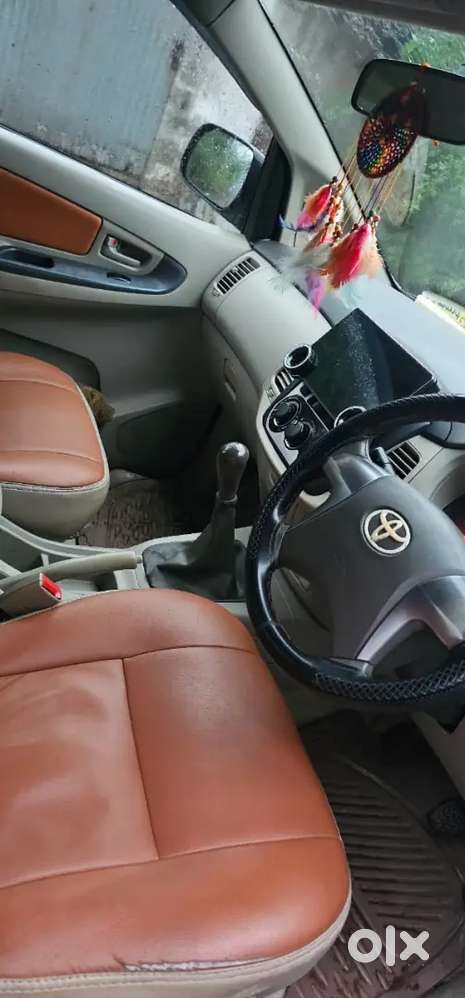 Toyota Innova 2014 Diesel 265000 Km Driven