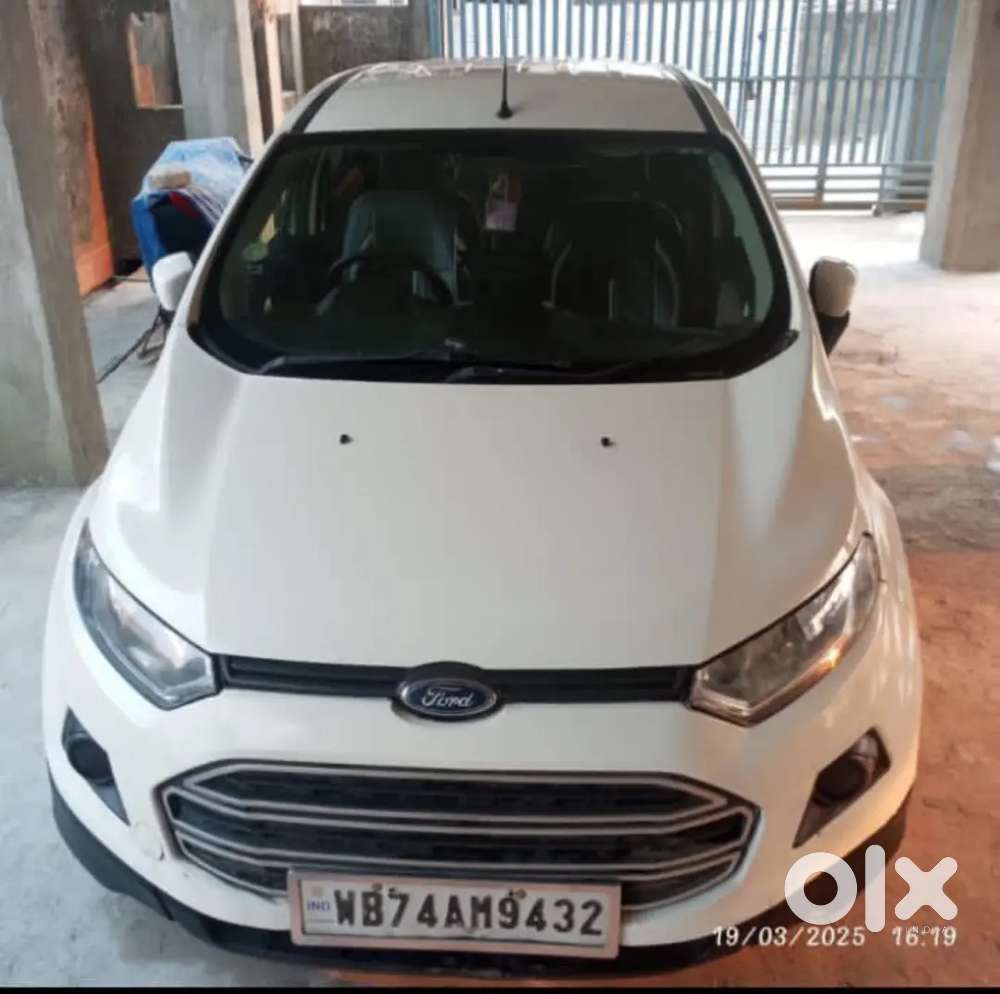 Ford Ecosport 2016 Petrol 35000 Km Driven