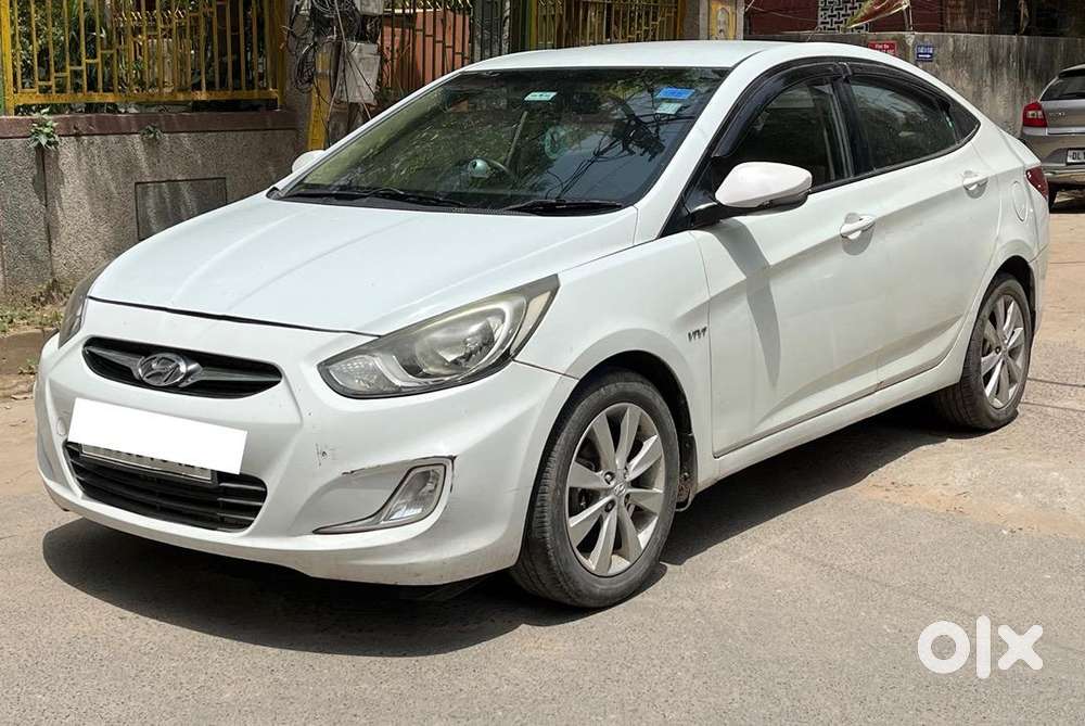 Hyundai Fluidic Verna 2012 Petrol Well Maintained