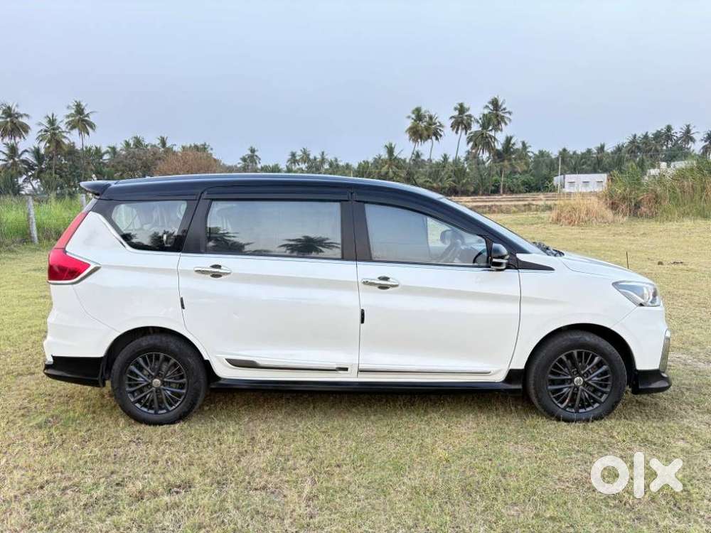 Maruti Suzuki Ertiga Vxi (o) Cng, 2022, Petrol