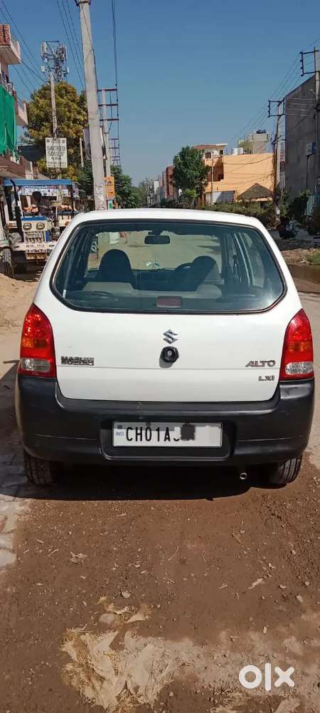 Maruti Suzuki Alto 800 Lxi 2011