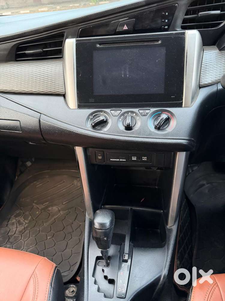 Toyota Innova Crysta 2.8 Gx At 8s, 2019, Diesel