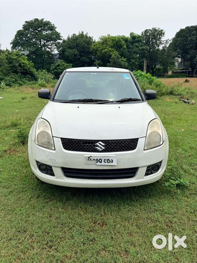 Maruti Suzuki Swift 2010 Petrol Well Maintained