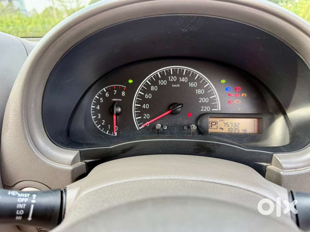 Nissan Sunny Petrol 2013 ( First Owner )
