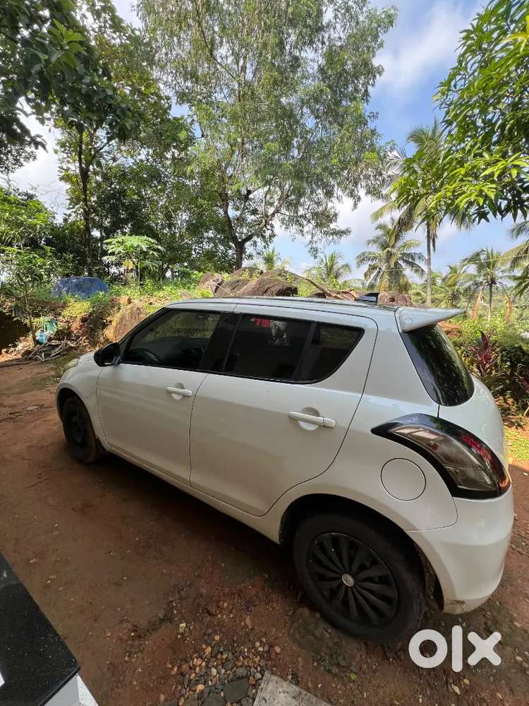 Maruti Suzuki Swift 2015