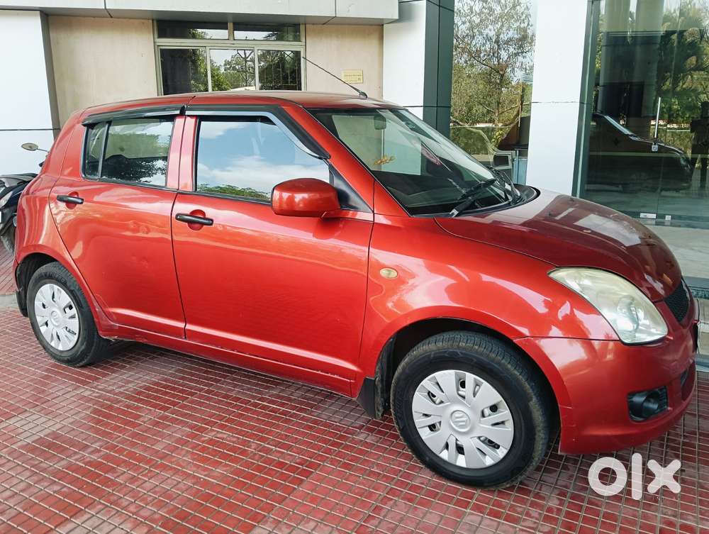 Maruti Suzuki Swift, 2010, Petrol