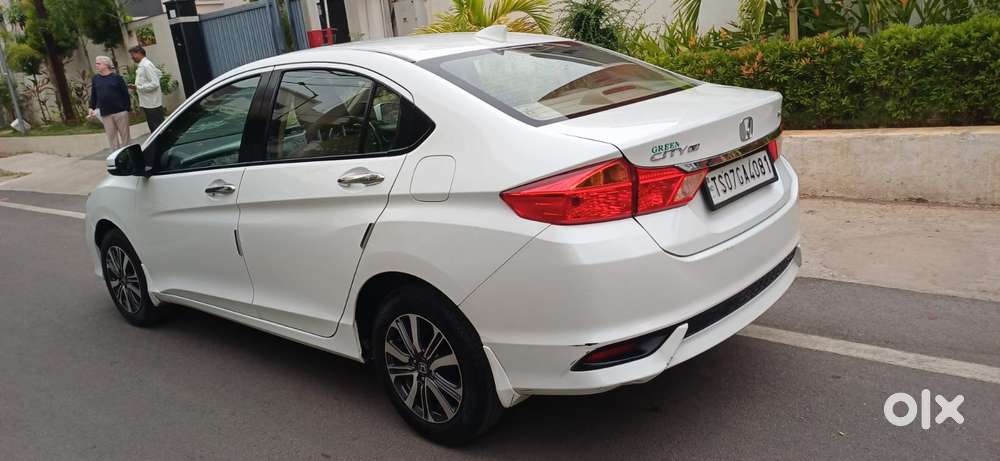 Honda City 1.5 V 4th Gen I-vtec Mt, 2018, Petrol