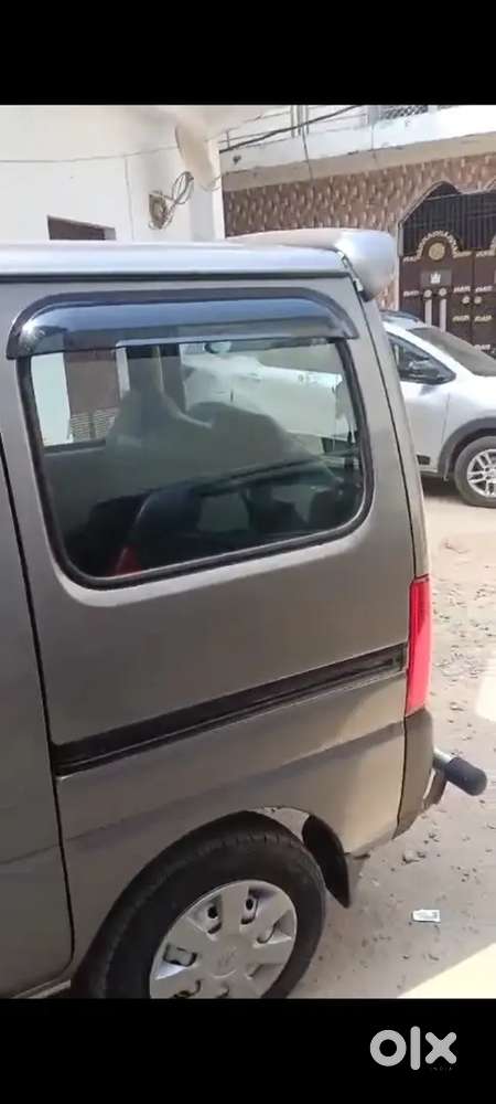 Maruti Suzuki Eeco 2025 Cng & Hybrids Ex Showroom Condition