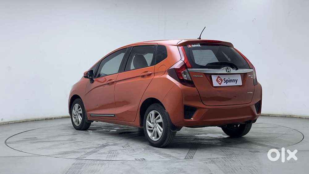 Honda Jazz [2020-2023] 1.2 V I-vtec Mt, 2015, Petrol