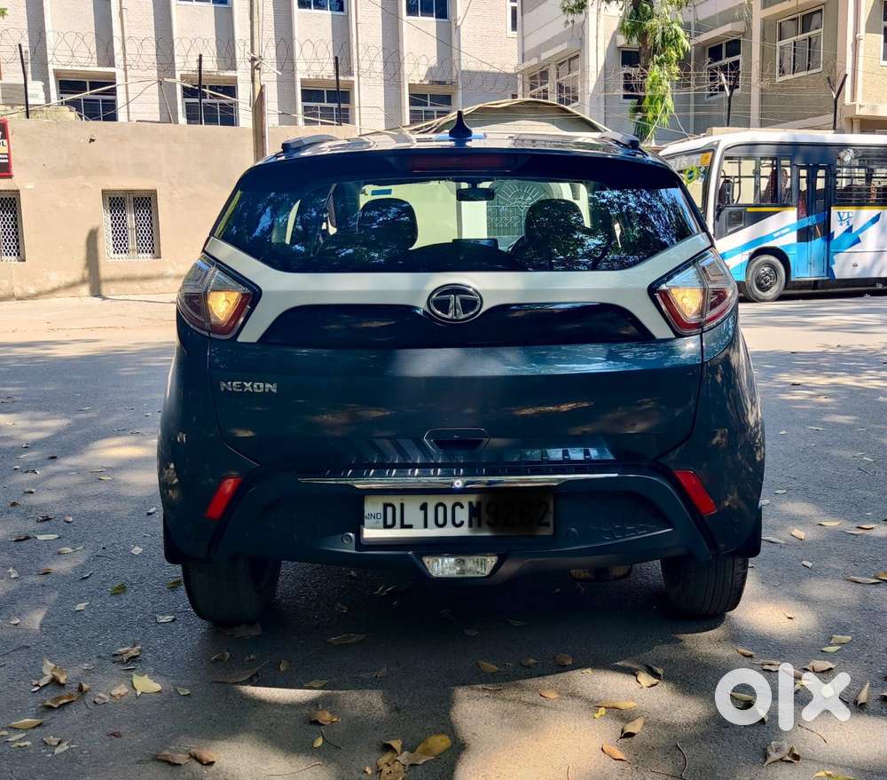 Tata Nexon 1.2 Revotron Xt, 2019, Petrol