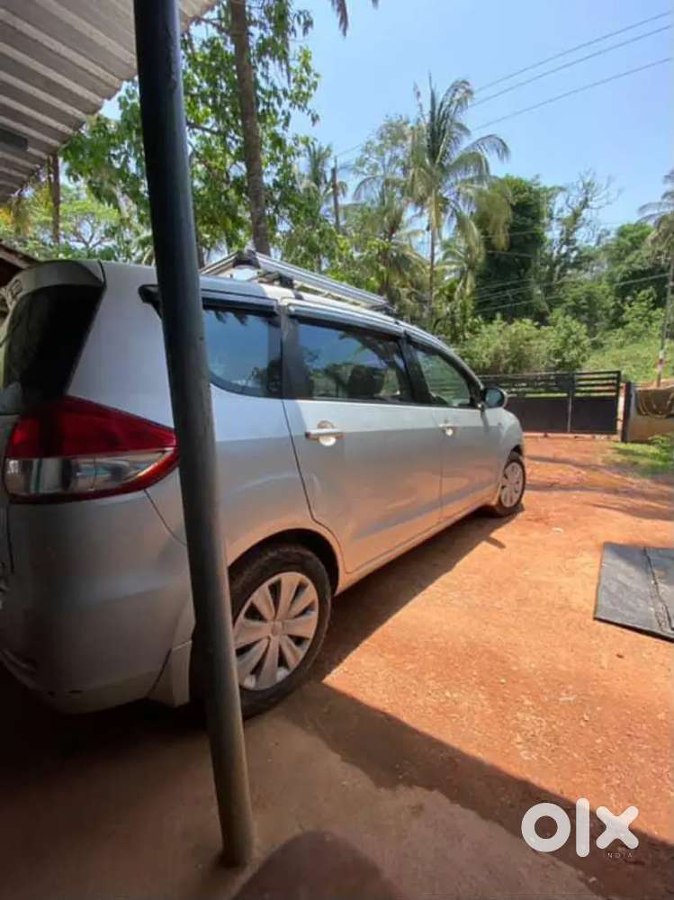 Maruti Suzuki Ertiga 2014 Diesel 180000 Km Driven