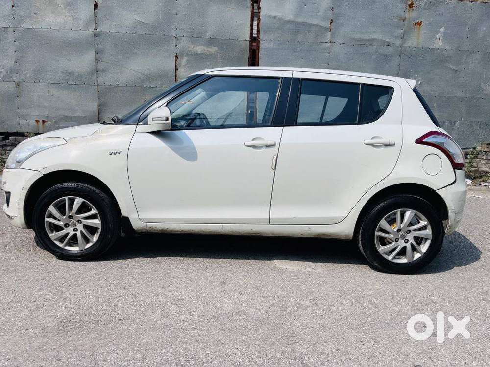 Maruti Suzuki Swift Zxi Plus, 2014, Cng & Hybrids