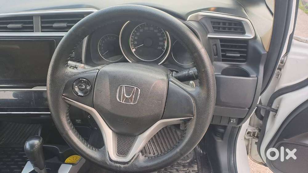 Honda Jazz V Cvt, 2017, Petrol