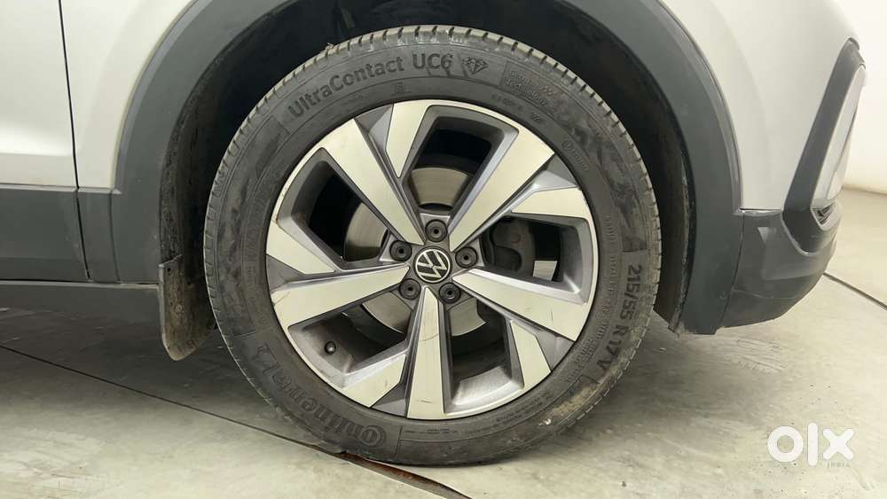 Volkswagen Taigun Topline 1.0 Tsi At (electric Seats), 2022, Petrol