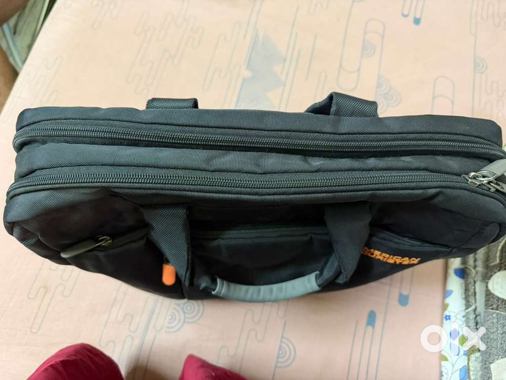 Laptop bag