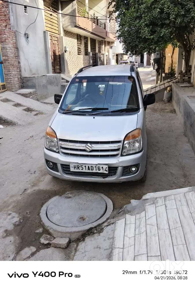 G Wagon (petrol + Cng)