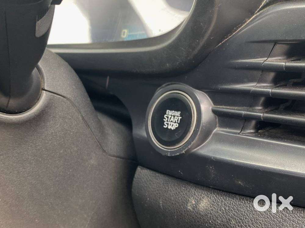 Hyundai I20 Petrol Asta, 2023, Petrol