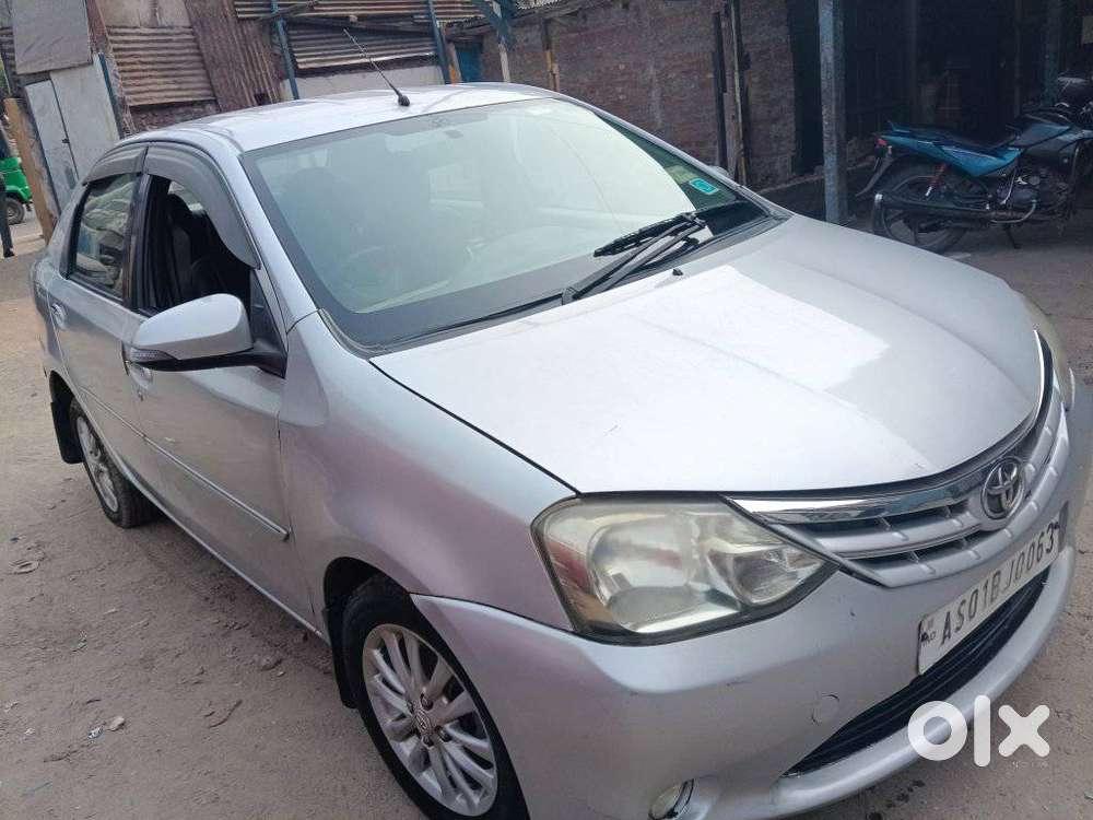 Toyota Etios 2010-2012 V, 2013, Petrol