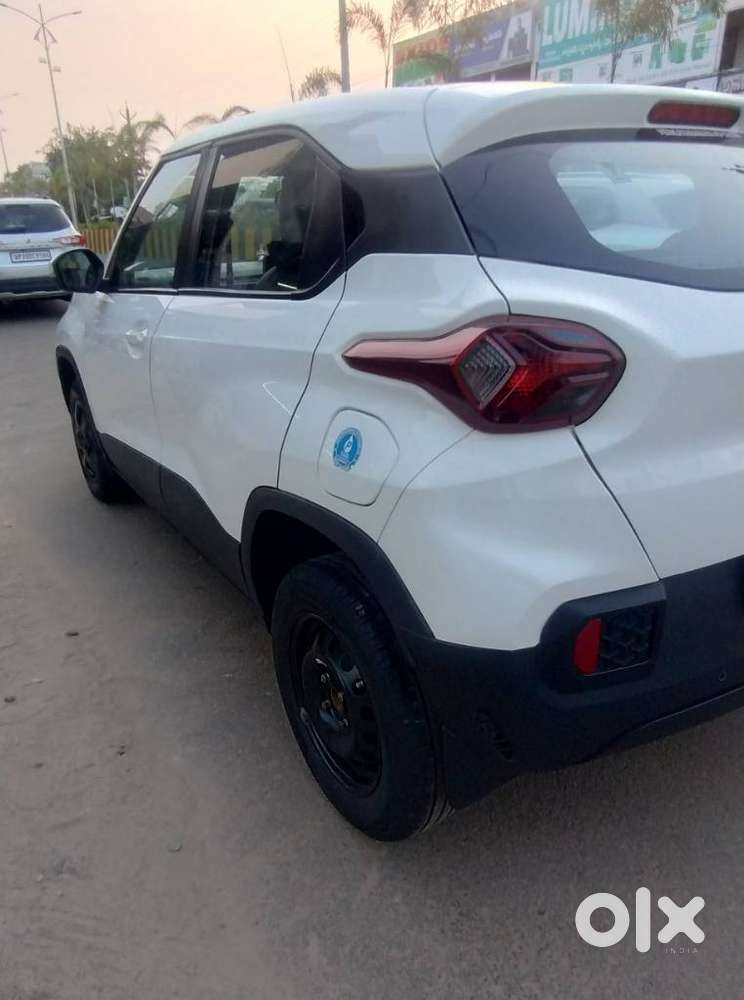 Tata Punch Pure, 2022, Petrol