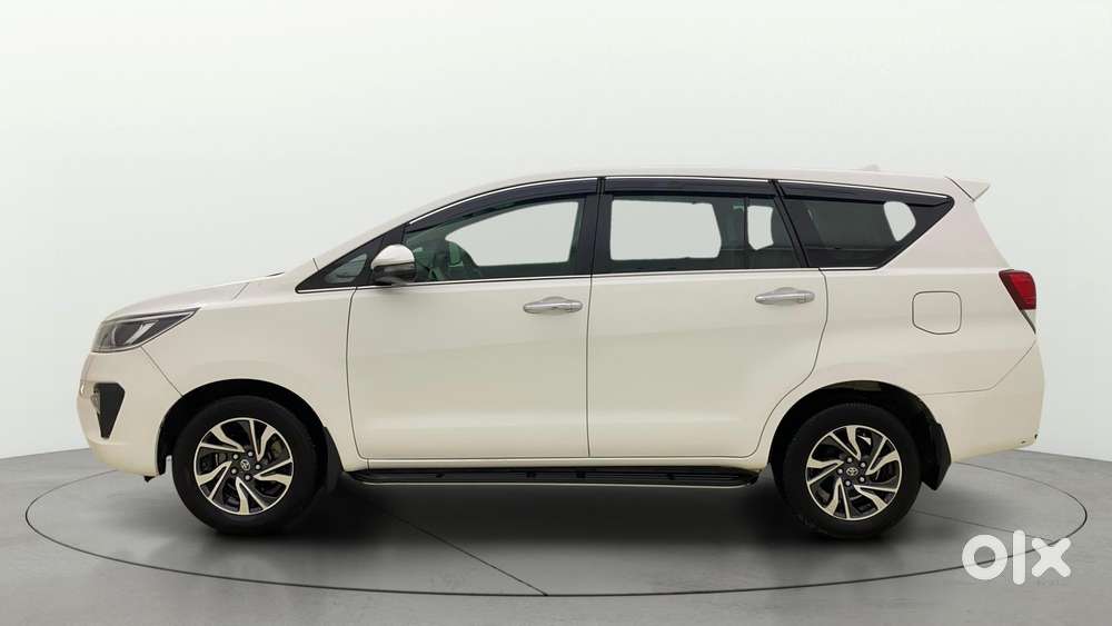 Toyota Innova Crysta [2020-ongoing] 2.7 Vx 7 Str, 2022, Petrol