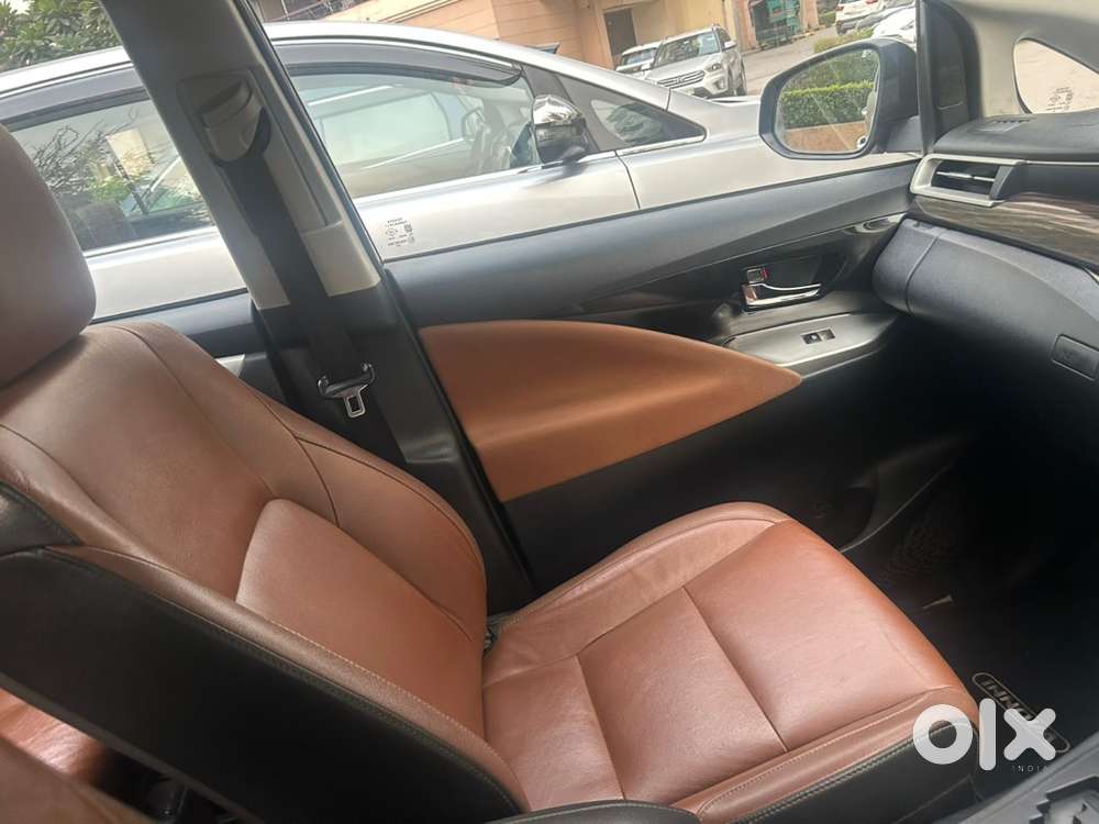 Toyota Innova Crysta 2018