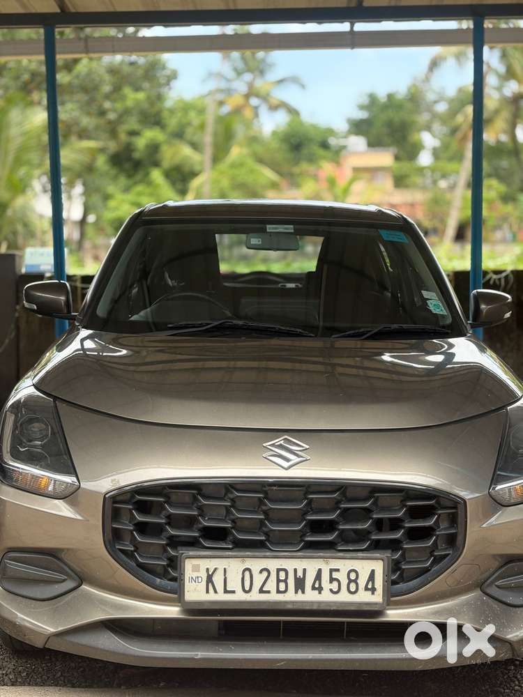 Maruti Suzuki Swift Vxi + Manual, 2024, Petrol