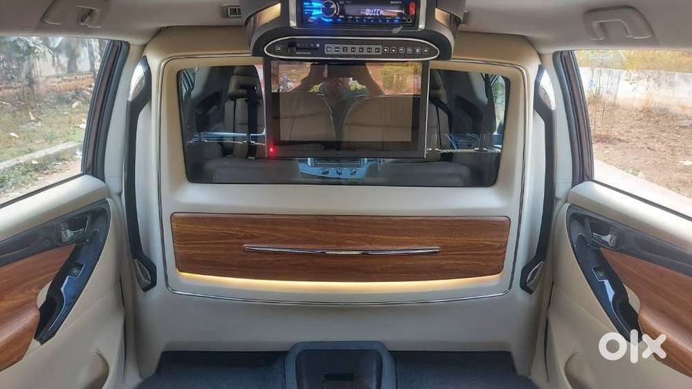 Toyota Innova Crysta 2.8 Gx At, 2016, Diesel