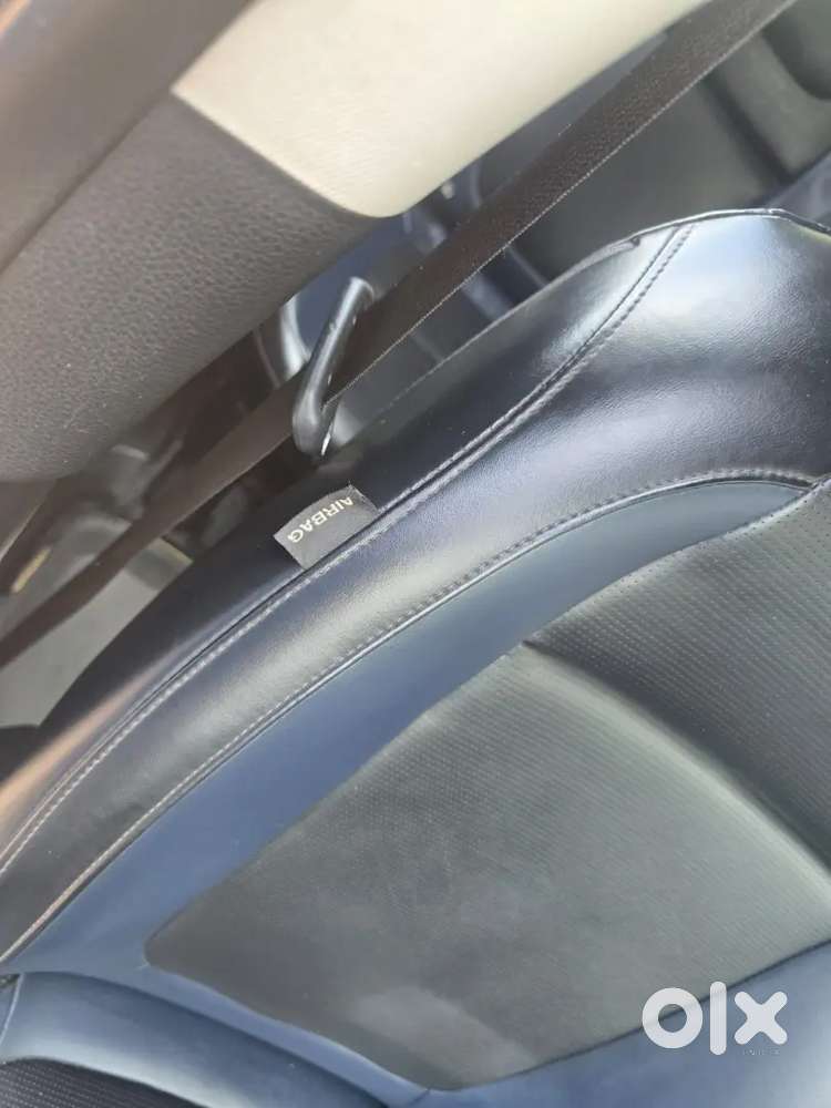 Kia Carens 2023 Petrol Manual 90000 Km First Owner