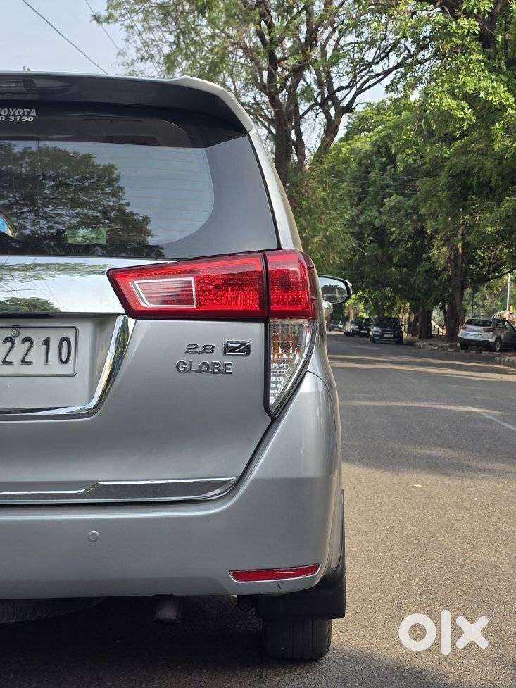 Toyota Innova Crysta 2.8z Automatic, 2018, Diesel