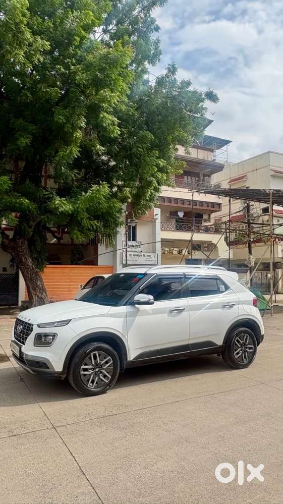 Hyundai Venue 1.0 Sx (o) Turbo Imt, 2022, Petrol