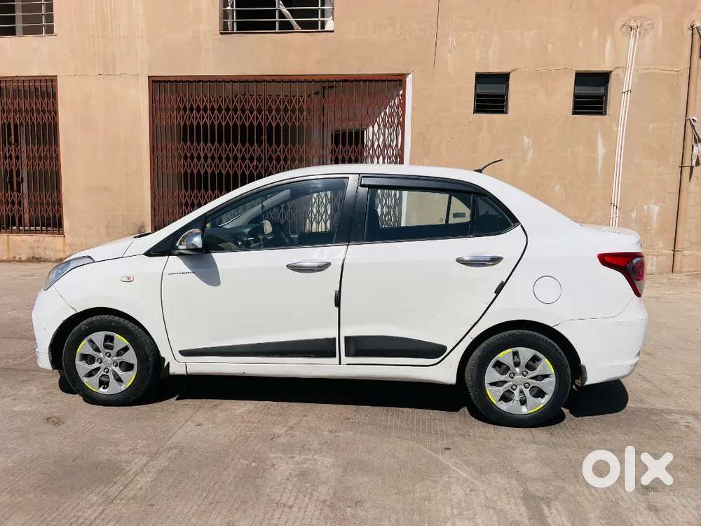 Hyundai Xcent 2016 Diesel 85000 Km Driven