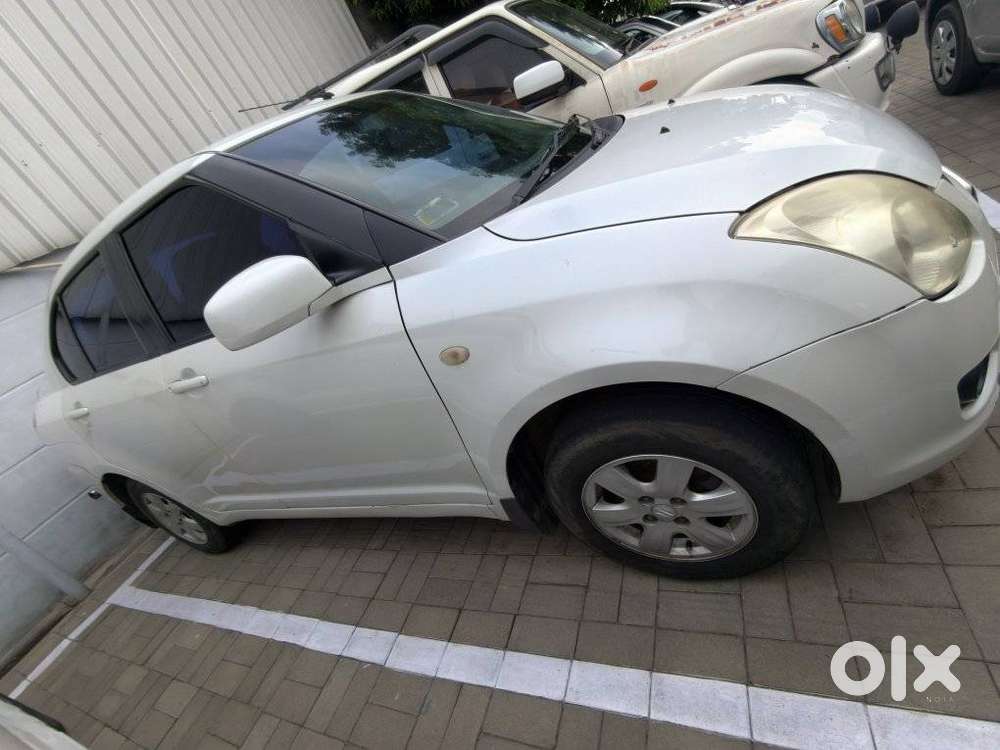 Maruti Suzuki Dzire 1.2 Zxi, 2010, Petrol