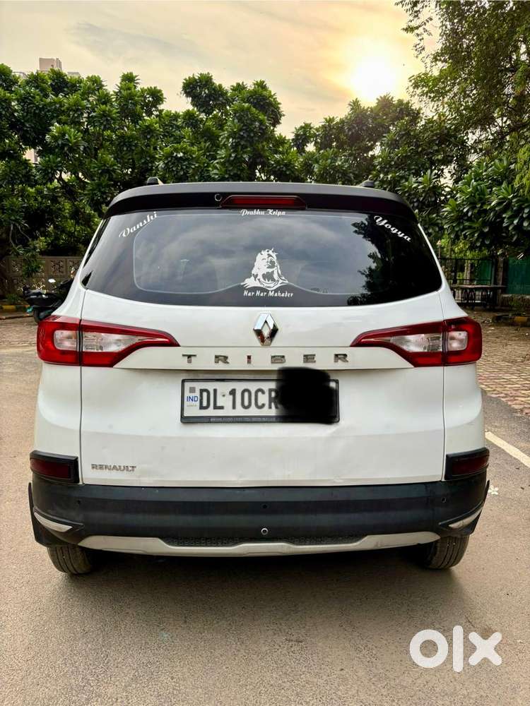 Renault Triber Rxt, 2022, Petrol