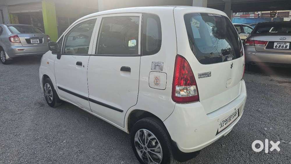 Maruti Suzuki Zen Estilo Lxi Green (cng), 2012, Cng & Hybrids