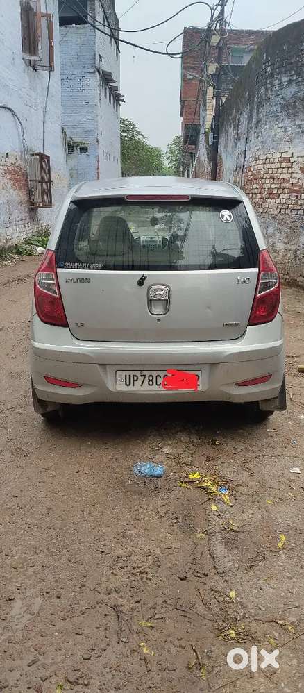 Hyundai I10 2012 Petrol 70000 Km Driven