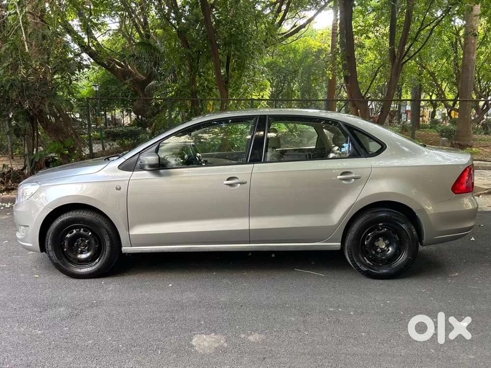 Skoda Rapid 2011-2013 1.6 Mpi Ambition Plus, 2012, Petrol