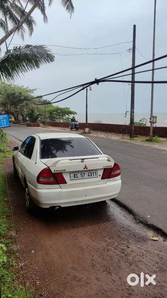 Mitsubishi Lancer 2003