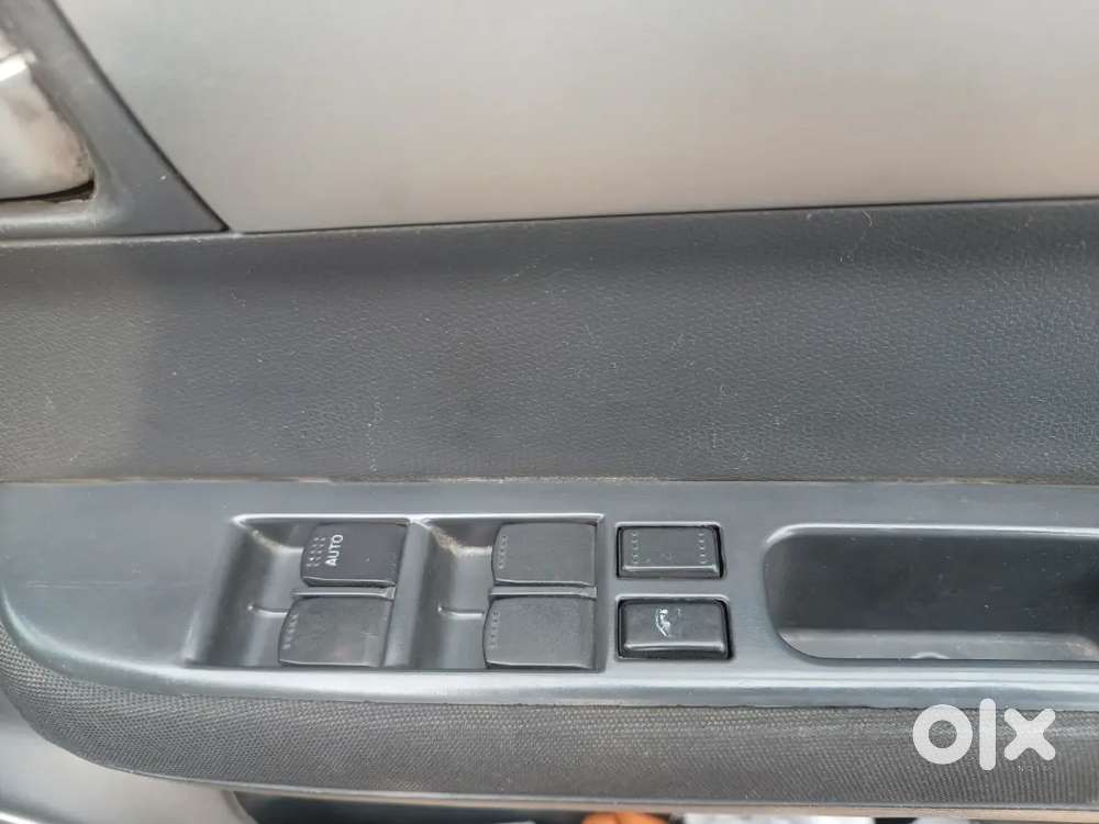 Maruti Suzuki Swift 2010