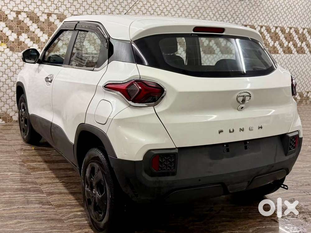 Tata Punch Camo Adventure Mt, 2022, Petrol