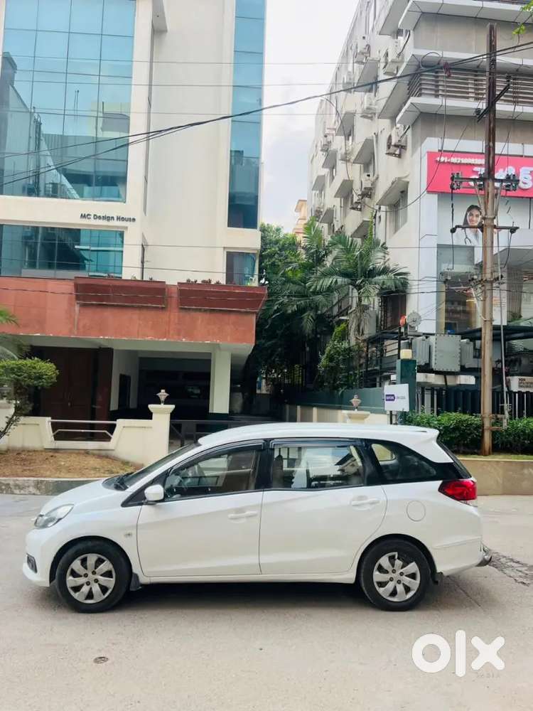 Honda Mobilio 2015 Diesel 120532 Km Driven