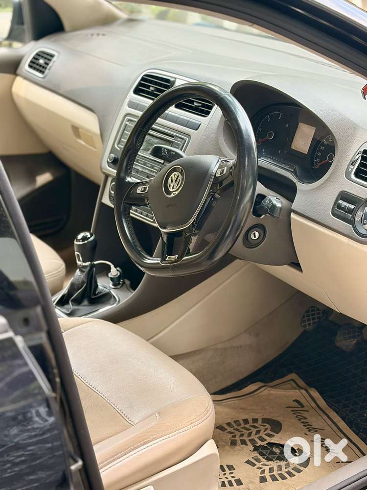 Volkswagen Vento 1.5 Highline Connect Edition, 2014, Diesel