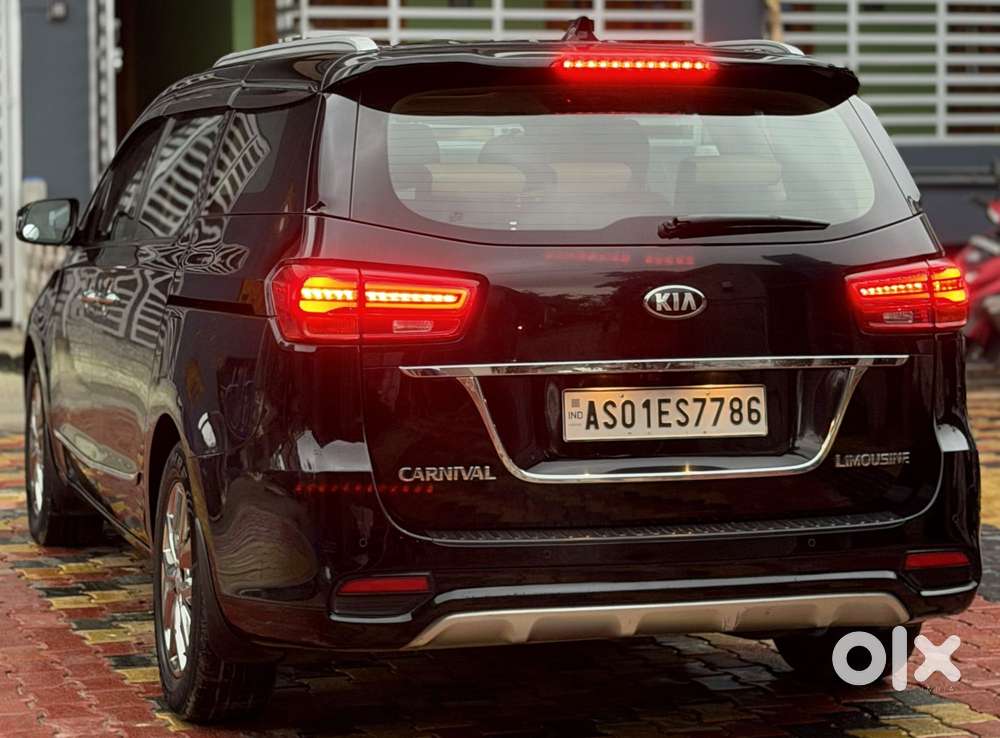 Kia Carnival Limousine Plus 7 Str, 2021, Diesel
