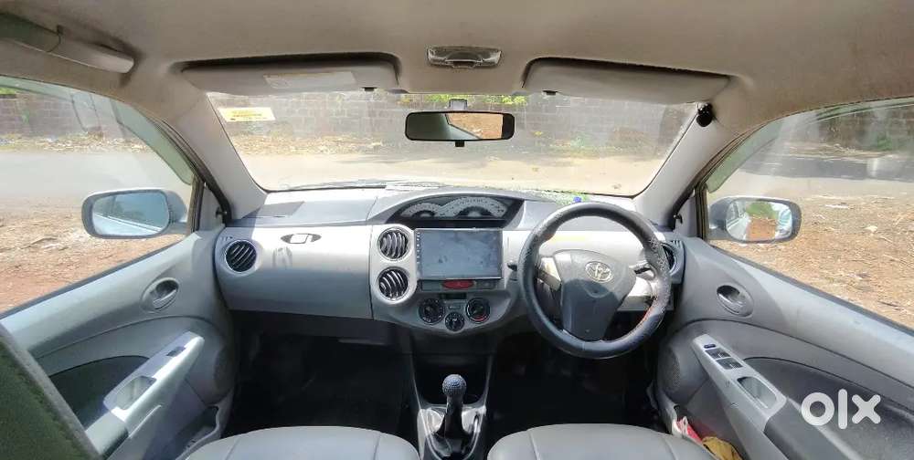 Toyota Etios (petrol)2011