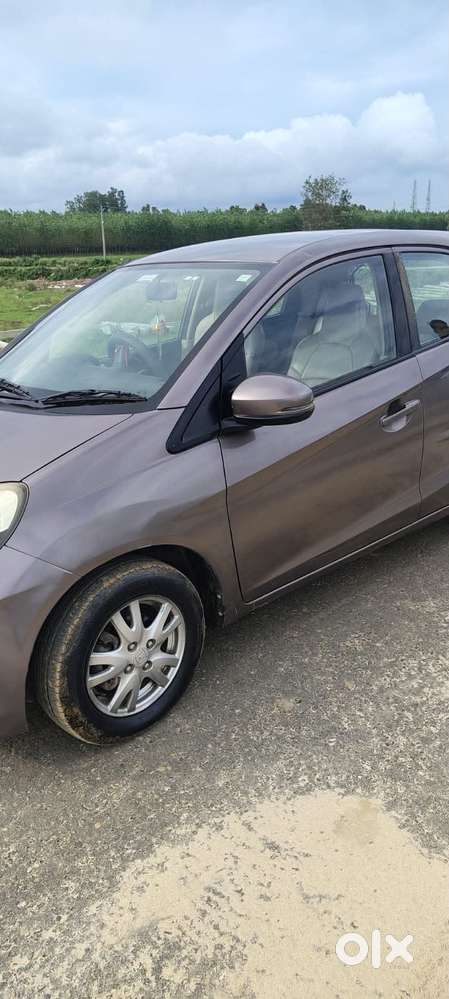 Honda Brio Vx (o) Mt, 2015, Petrol