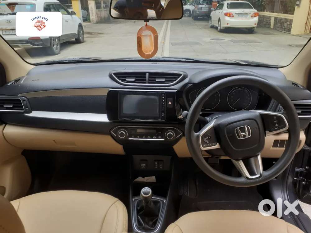 Honda Amaze 2nd Gen Vx, 2022, Petrol