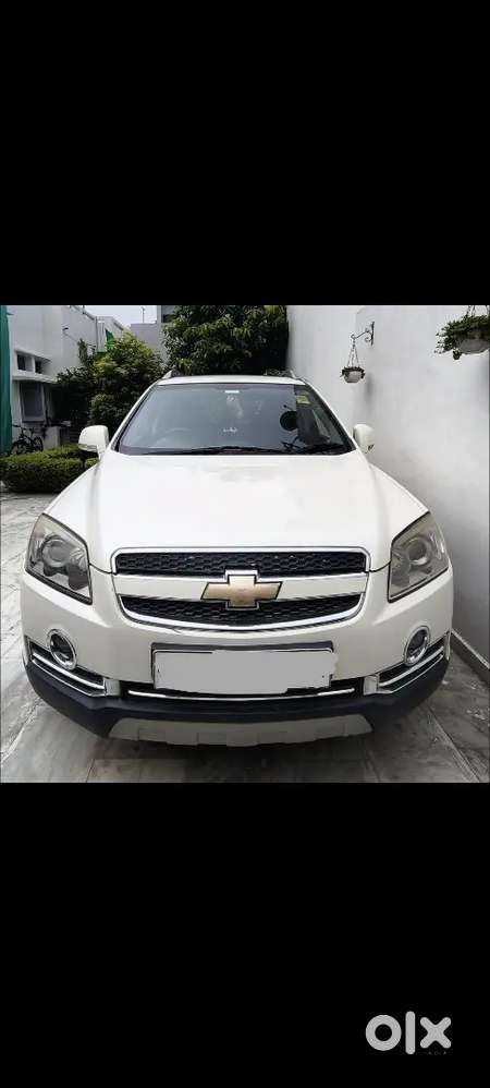 Chevrolet Captiva 2011 Top Model  7 Seater Diesel 950000 Km Driven