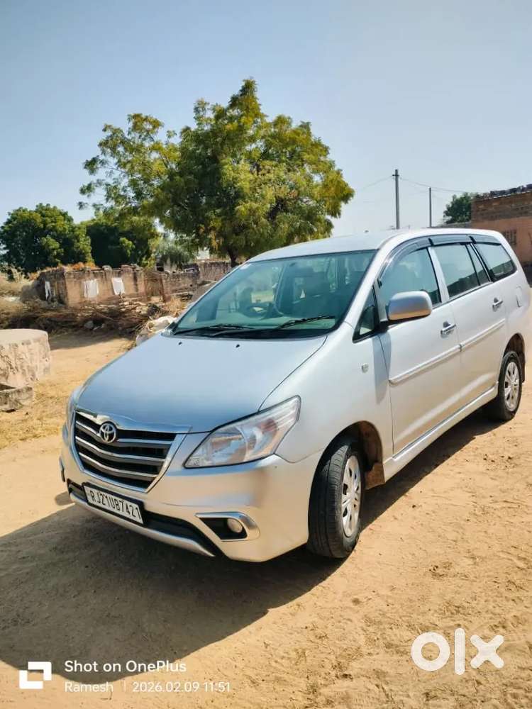 Toyota Innova 2013 Model