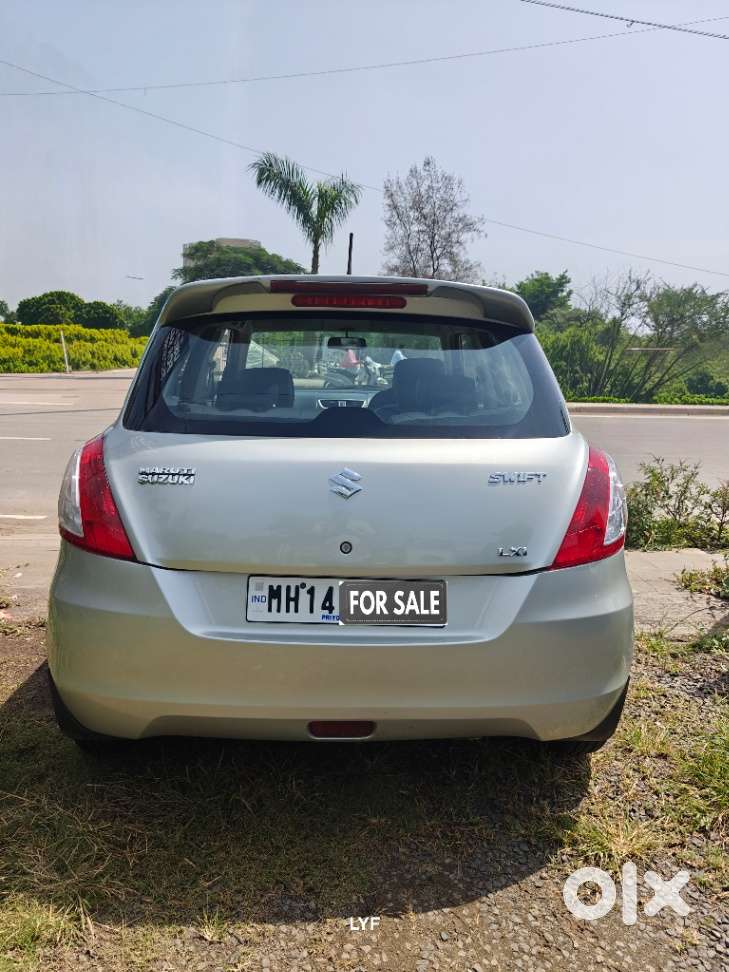 Maruti Suzuki Swift 1.2 Vxi (o), 2016, Cng & Hybrids