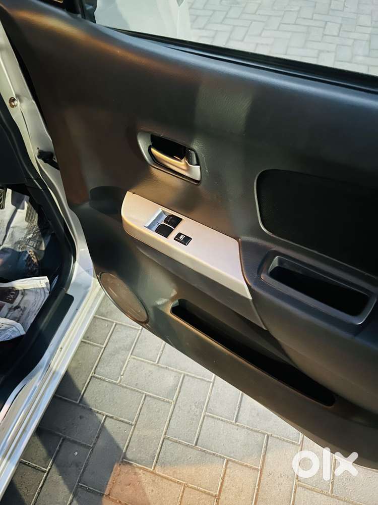 Maruti Suzuki Wagon R Lxi Bs Iv, 2011, Petrol