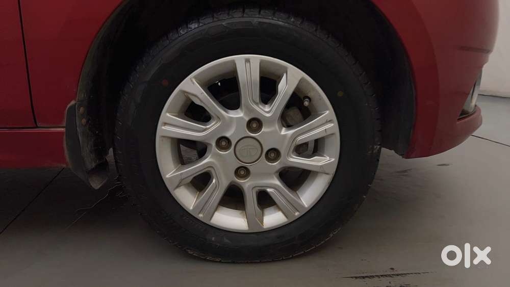 Tata Tiago Xza, 2018, Petrol